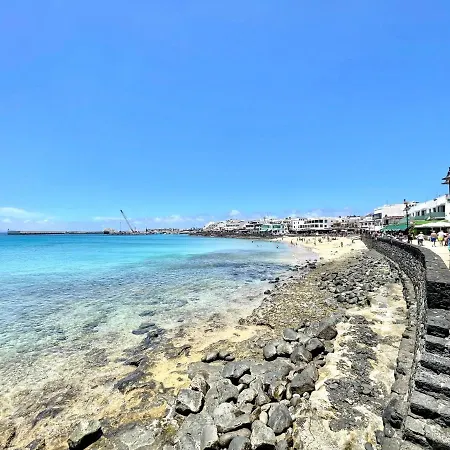 With Direct Access In Playa Puerto Del Carmen Apartmán